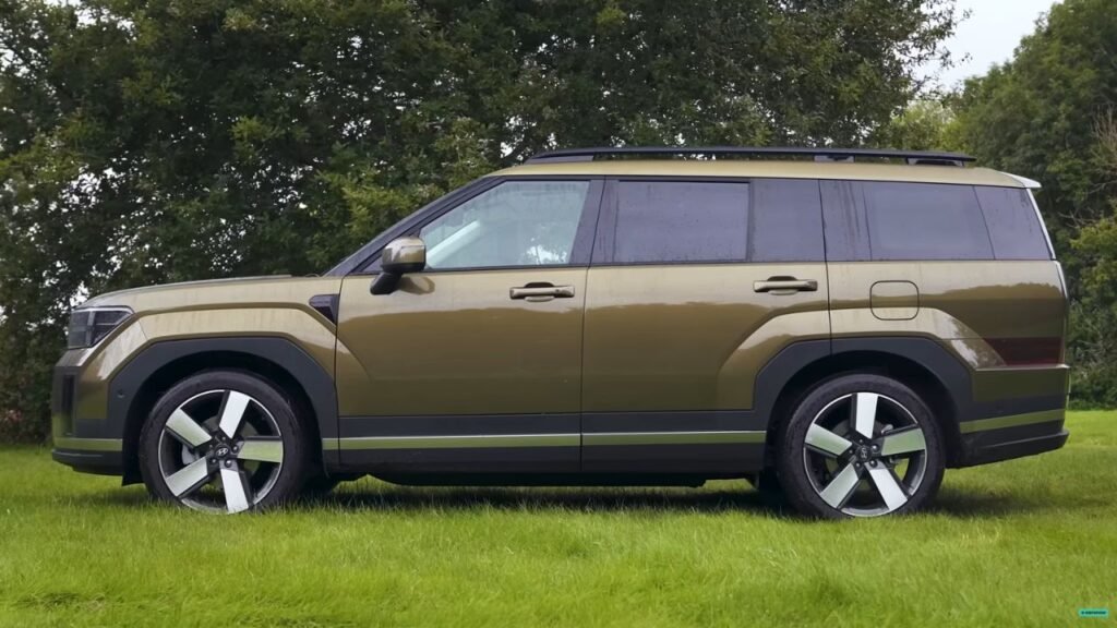 Hyundai Recalls Santa Fe SUVs Over Fire Risk Affecting 135000 Vehicles 