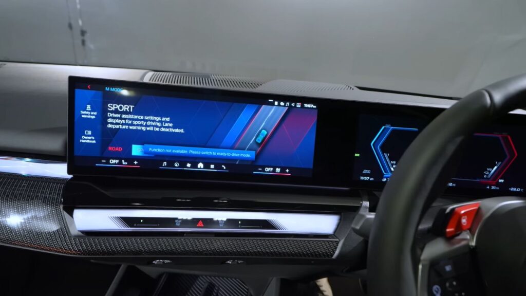 2025 BMW M5 Touring Interior