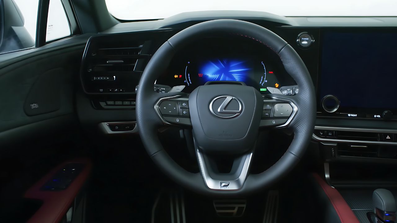 Lexus RX 2025 Rolls Interior