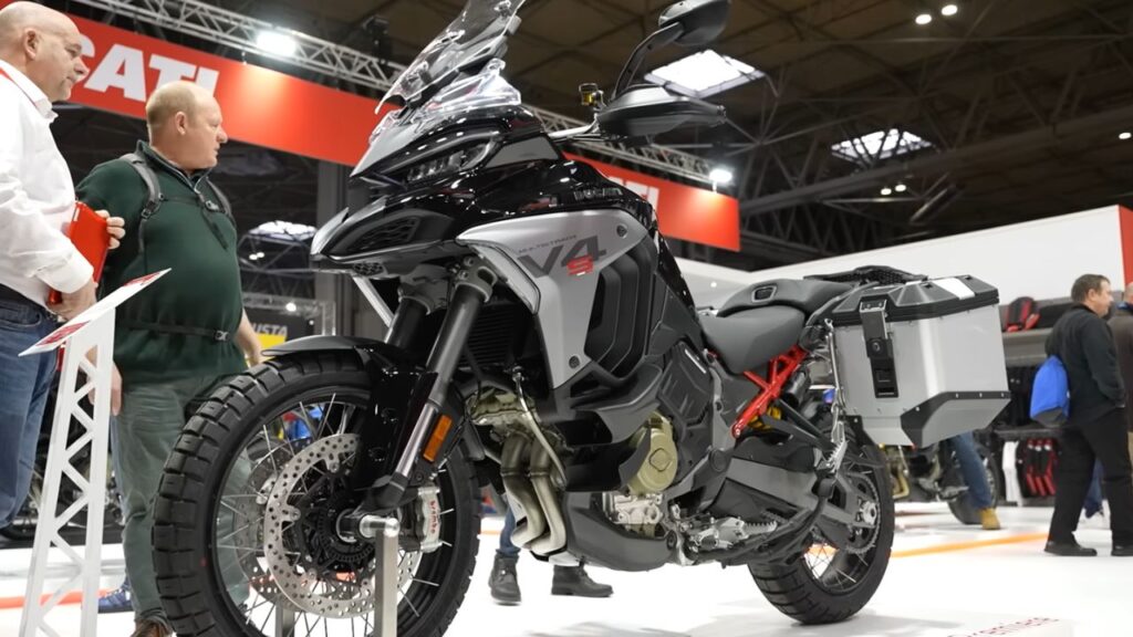 2025 Ducati Multistrada V4