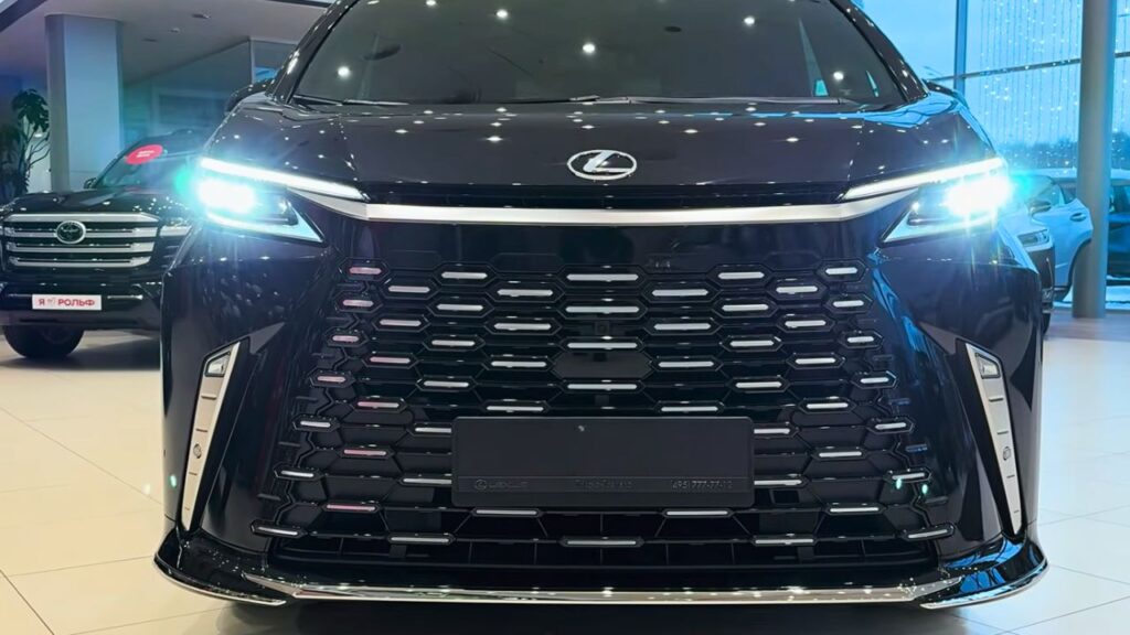 2025 Lexus Minivan