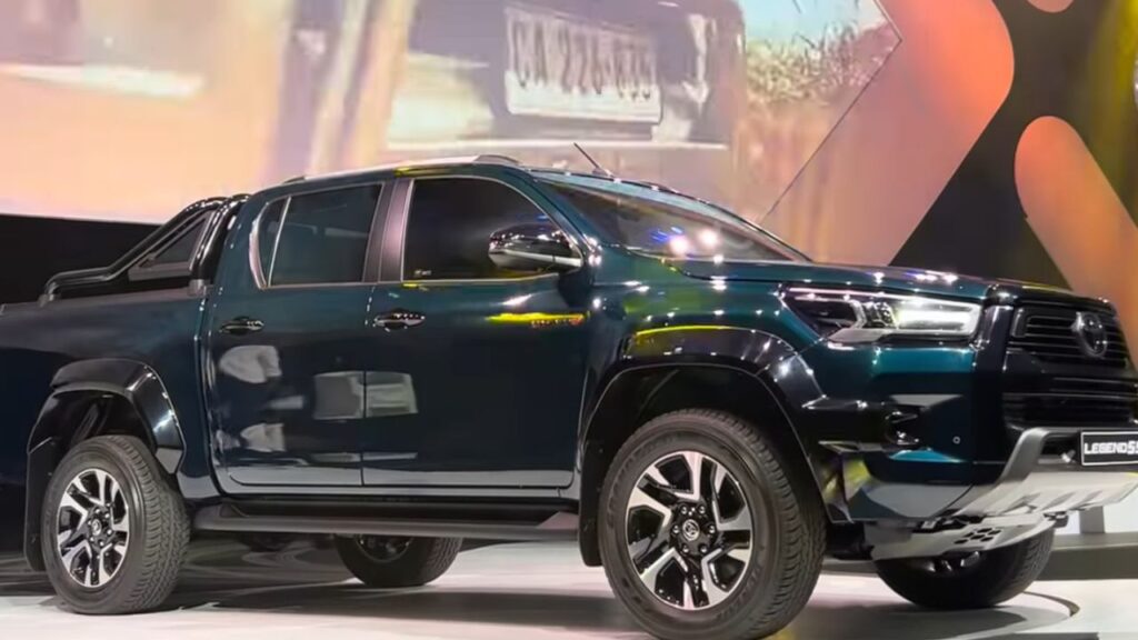 2025 Toyota Hilux Legend 55