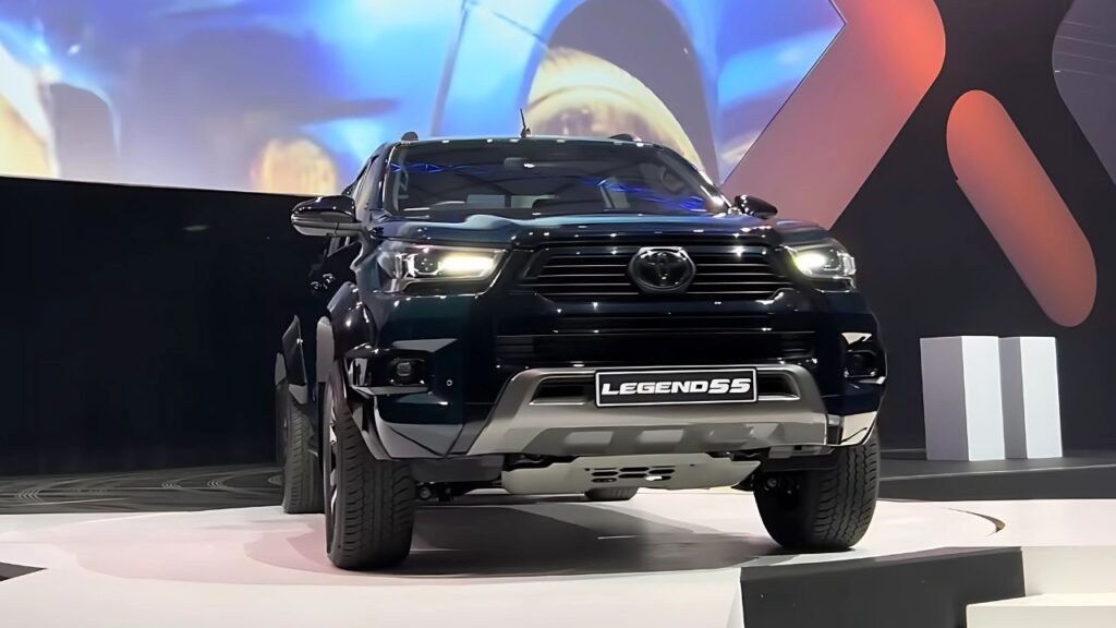 2025 Toyota Hilux Legend 55