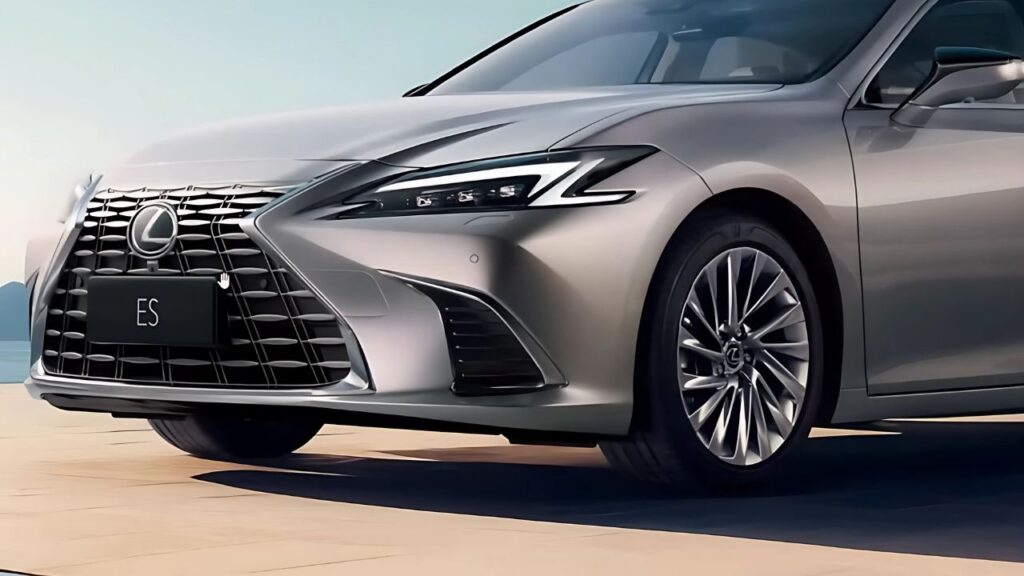 2025/2026 Lexus ES