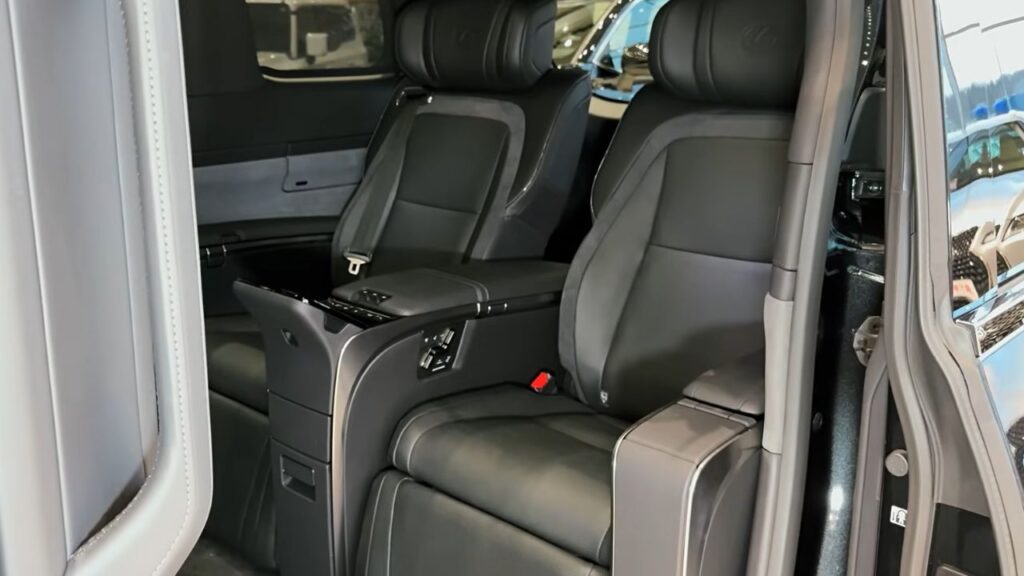 Rear Seats