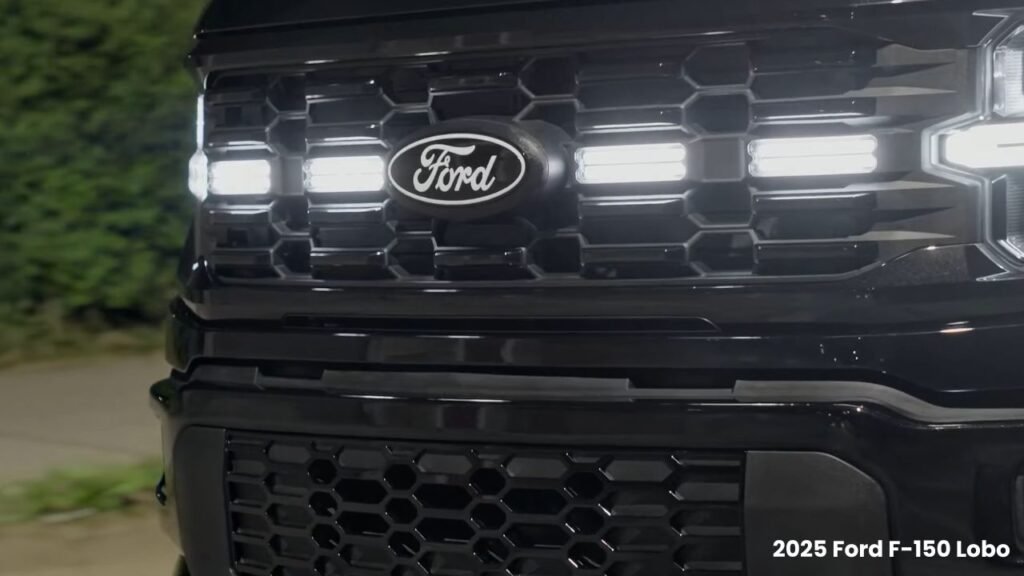 2025 Ford F-150 Lobo Front Grille
