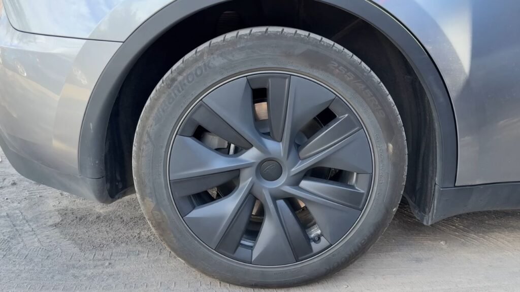 2025 Tesla Model Y Tires