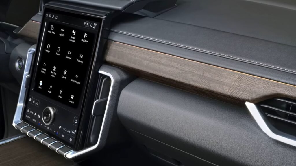 2026 GMC Acadia Denali Infotainment